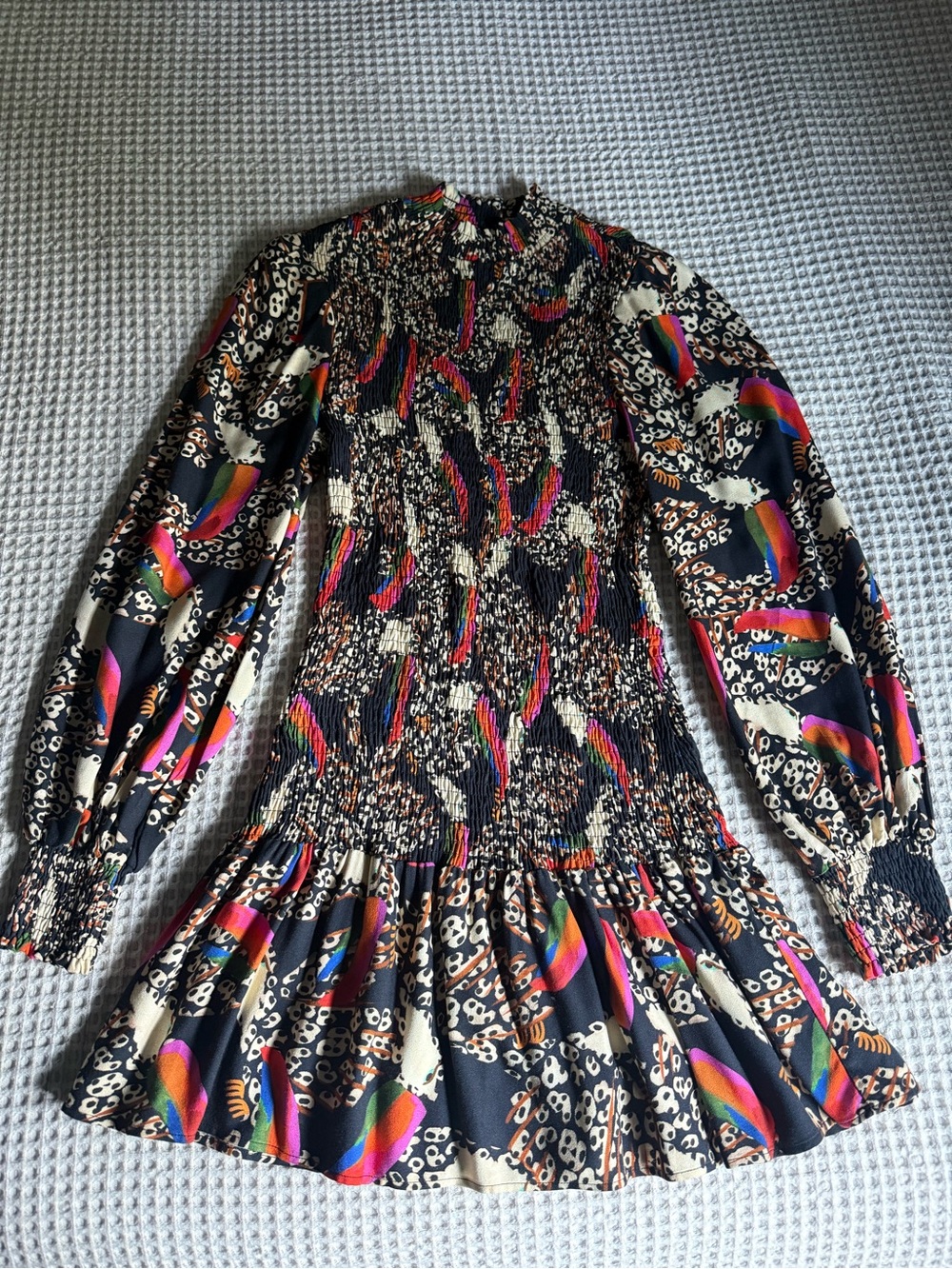 FARM Rio Black Multicolor Smocked Long-Sleeve Mini Dress